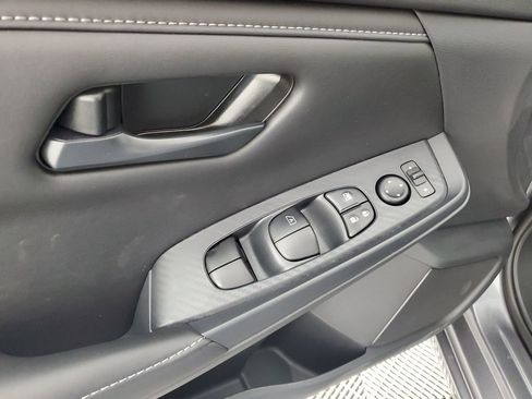 New 2025 Nissan Sentra S image 27