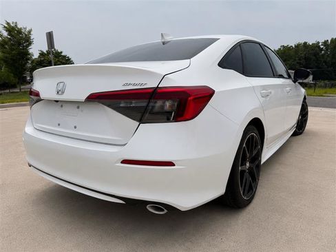 Used 2022 Honda Civic Sport image 6