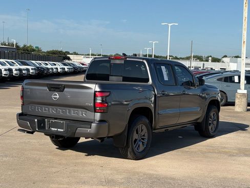 New 2026 Nissan Frontier SV AWD/4WD image 8
