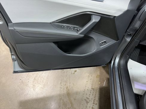 New 2026 Volkswagen Tiguan SE image 13