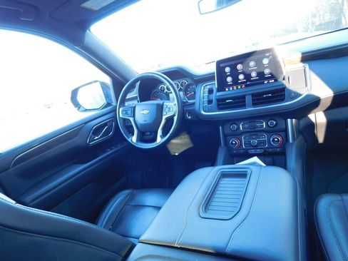 Used 2021 Chevrolet Tahoe LT w/ LT Signature Package image 7