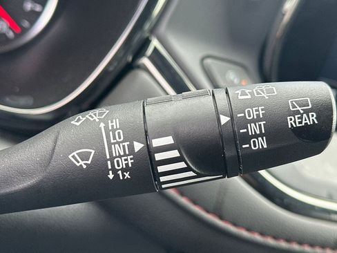 Used 2025 Chevrolet Blazer RS image 41