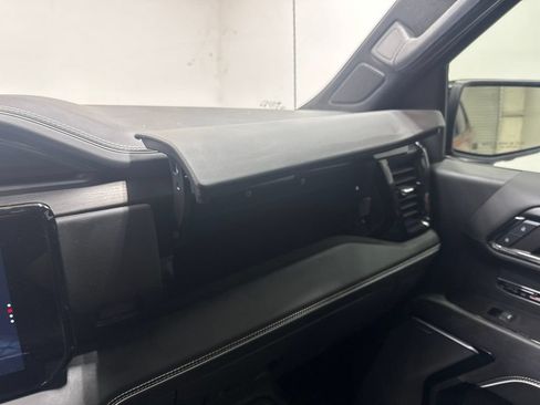Used 2024 GMC Sierra 1500 AT4X w/ AT4X AEV Edition AWD/4WD image 25