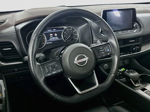 Used 2023 Nissan Rogue SV w/ SV Premium B Package AWD/4WD image 18