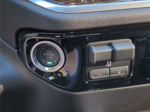 New 2026 GMC Sierra 1500 Elevation w/ Elevation Premium Package image 14