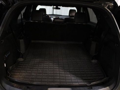 Used 2018 Ford Explorer Limited w/ Equipment Group 301A image 8