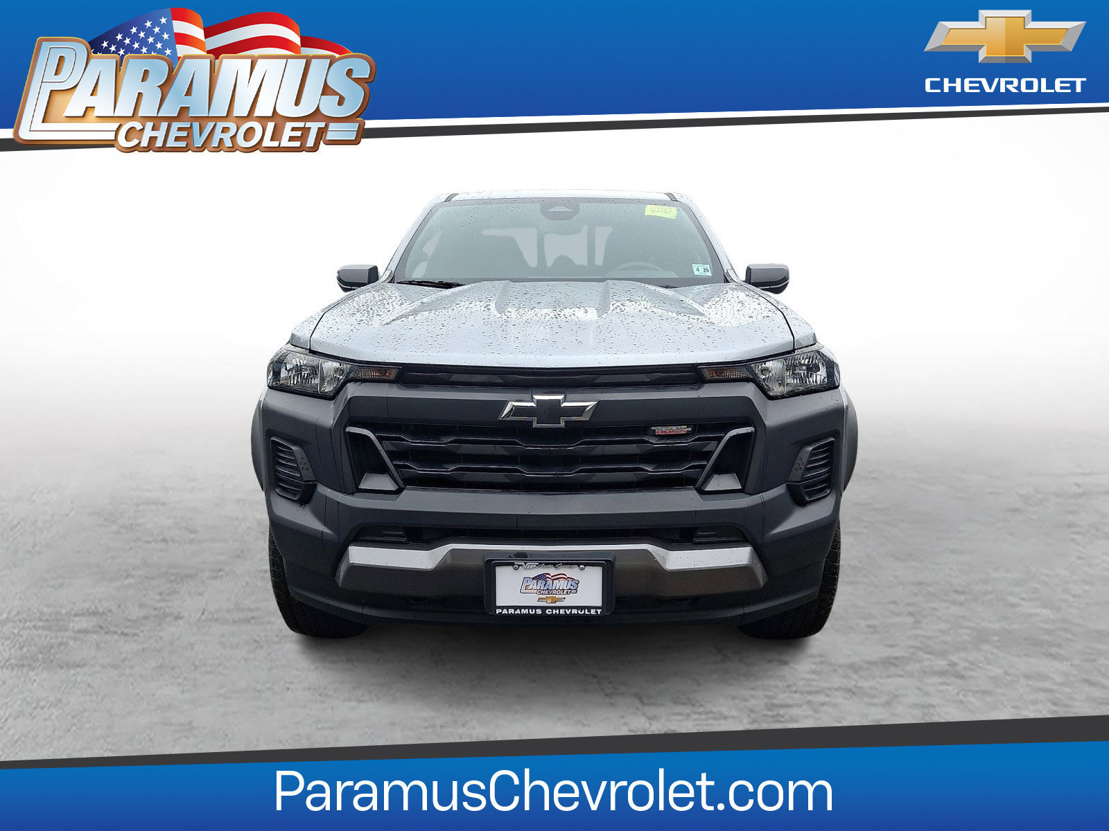 Used 2024 Chevrolet Colorado Trail Boss w/ Advanced Trailering Package AWD/4WD image 2