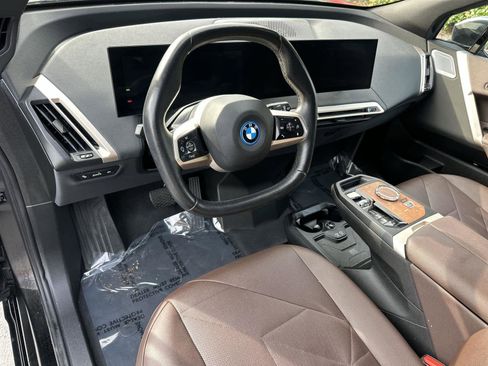 Used 2024 BMW iX M60 image 2