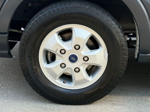 Used 2018 Ford Transit 350 XLT image 19