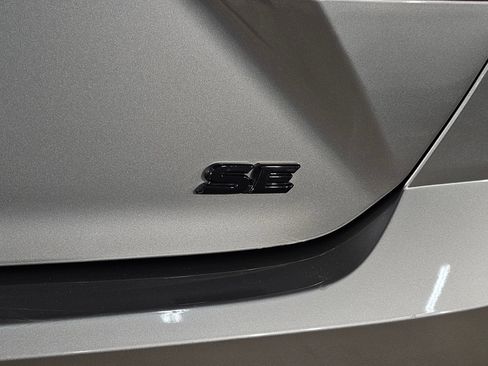 Certified 2025 Toyota Camry SE FWD image 37