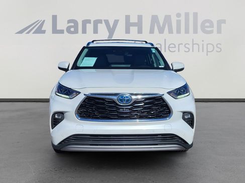 Used 2022 Toyota Highlander Platinum image 8