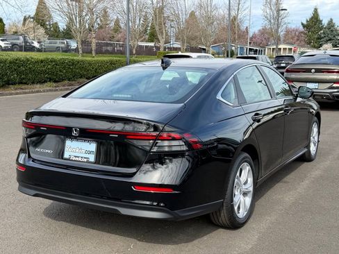 New 2026 Honda Accord LX image 8