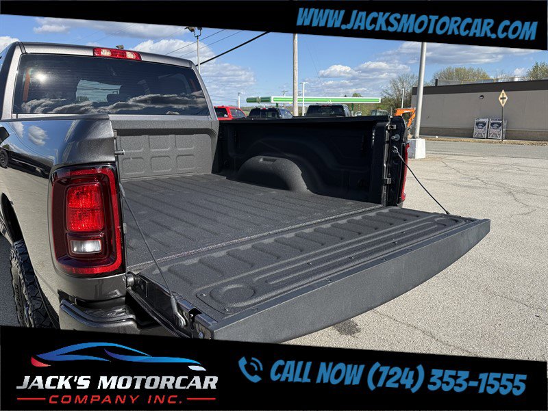 Used 2025 RAM 2500 Big Horn AWD/4WD image 15