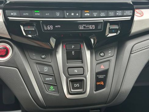 Used 2025 Honda Odyssey EX-L image 18