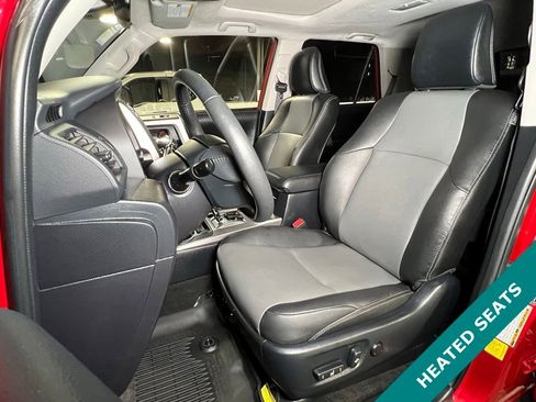 Used 2021 Toyota 4Runner SR5 Premium w/ Moonroof Package AWD/4WD image 3