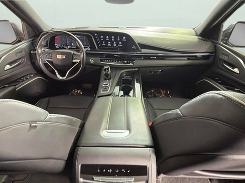 Used 2023 Cadillac Escalade Sport w/ LPO, ONYX Package AWD/4WD image 37