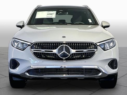 New 2026 Mercedes-Benz GLC 300 4MATIC image 2
