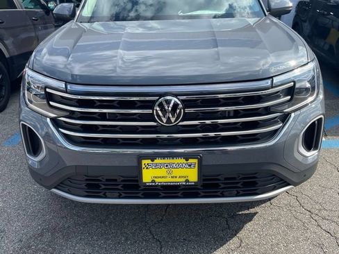 New 2026 Volkswagen Atlas SE AWD/4WD image 1
