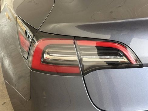 Used 2023 Tesla Model 3 Long Range AWD/4WD image 38