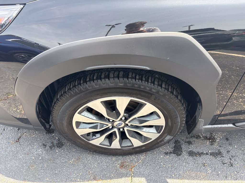 Certified 2023 Subaru Outback Touring AWD/4WD image 7