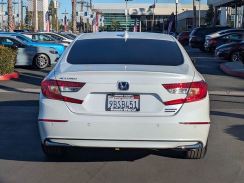 Certified 2022 Honda Accord Touring image 18