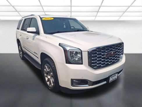 Used 2019 GMC Yukon Denali AWD/4WD image 1