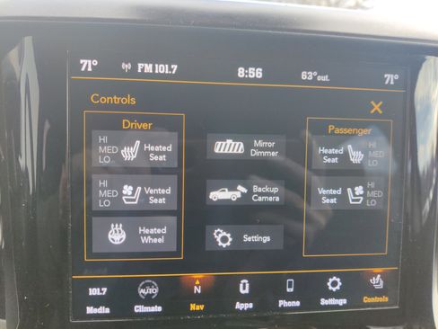 Used 2021 RAM 1500 Laramie image 35