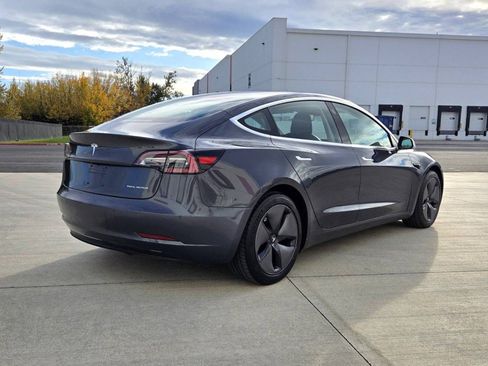 Used 2018 Tesla Model 3 Long Range image 5