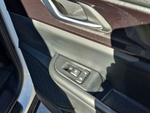 Used 2023 Jeep Grand Cherokee L Altitude image 22