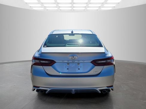 Used 2024 Toyota Camry XSE FWD image 5