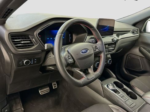 Used 2024 Ford Escape ST-Line image 18