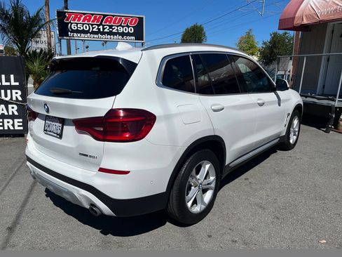 Used 2019 BMW X3 sDrive30i w/ Executive Package RWD image 7