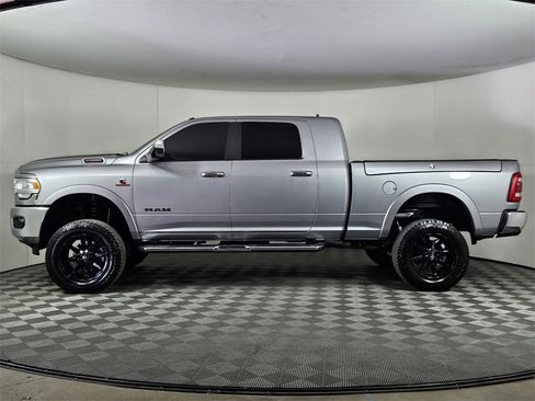 Used 2019 RAM 2500 Laramie image 3
