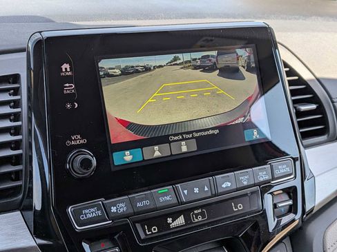 Used 2023 Honda Odyssey EX image 28
