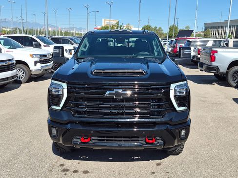 Used 2026 Chevrolet Silverado 2500 LTZ w/ Trail Boss Package AWD/4WD image 9