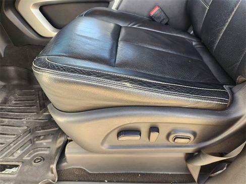 Used 2018 Nissan Titan PRO-4X w/ Pro-4x Convenience Package image 30