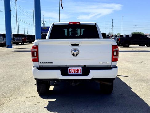 Used 2023 RAM 2500 Laramie AWD/4WD image 8