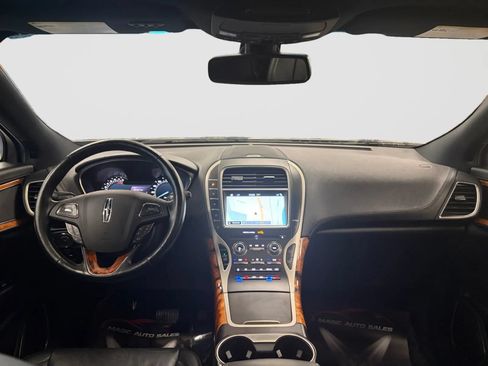 Used 2017 Lincoln MKX Reserve w/ Lincoln MKX Climate Package AWD/4WD image 22