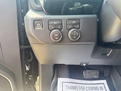 New 2026 Chevrolet Silverado 1500 RST w/ Redline Edition AWD/4WD image 15