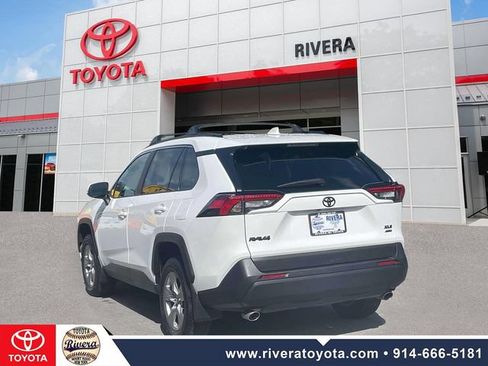 Used 2024 Toyota RAV4 XLE w/ Convenience Package AWD/4WD image 9