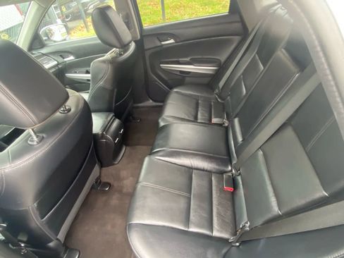 Used 2013 Honda Crosstour EX-L image 19