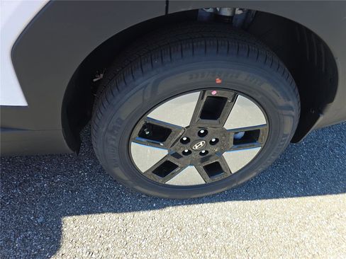 New 2026 Hyundai Santa Fe SEL image 9