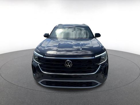 Used 2026 Volkswagen Atlas Cross Sport SE FWD image 4