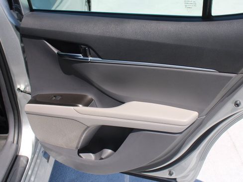 Certified 2024 Toyota Camry LE w/ Convenience Package FWD image 17