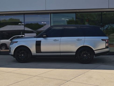 Used 2020 Land Rover Range Rover HSE AWD/4WD image 2
