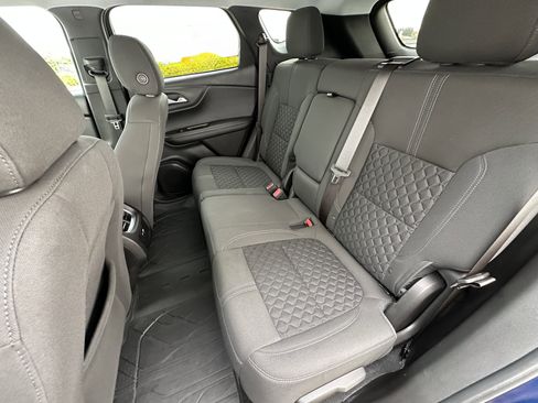 Used 2022 Chevrolet Blazer LT image 16