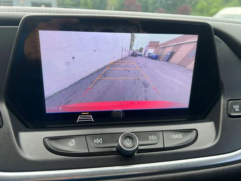Used 2020 Chevrolet Blazer LT w/ LPO, Floor Liner Package FWD image 25