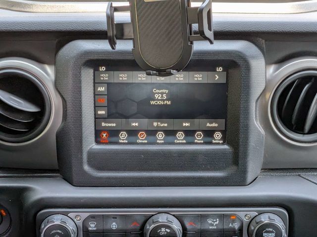 Used 2021 Jeep Gladiator Overland AWD/4WD image 20