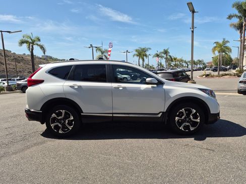 Used 2019 Honda CR-V Touring image 6