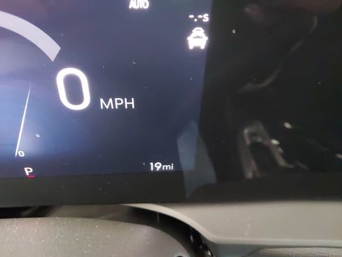 Used 2025 Buick Envista Sport Touring image 20